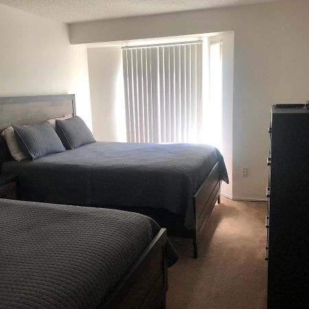 Whispering Meadows Apartments Bakersfield Exteriör bild